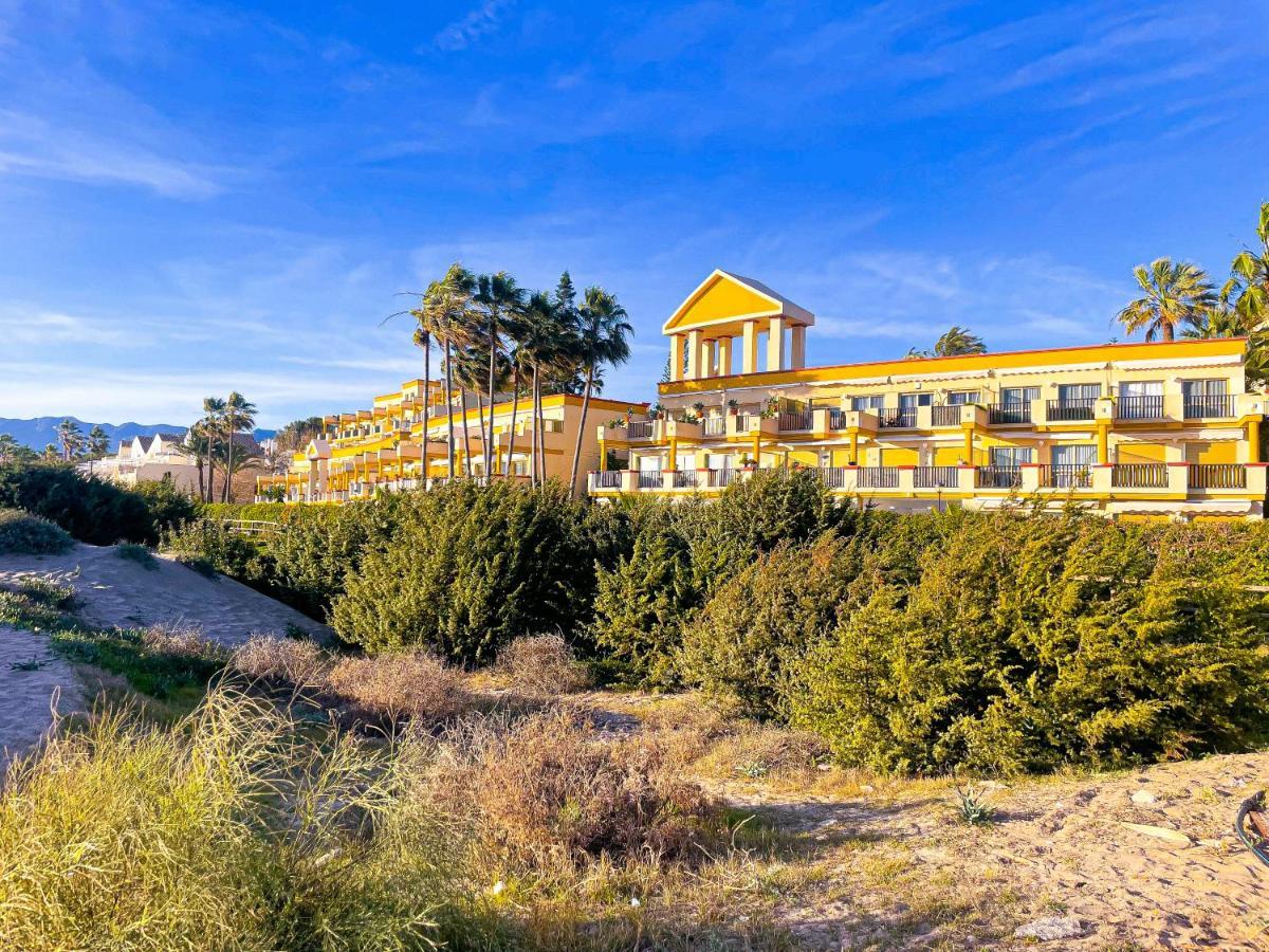 Modern Beach Apartment Romana Playa 723 In Marbella, Elviria ภายนอก รูปภาพ