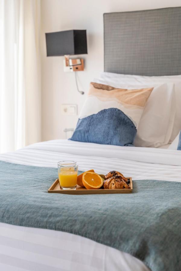 Modern Beach Apartment Romana Playa 723 In Marbella, Elviria ภายนอก รูปภาพ