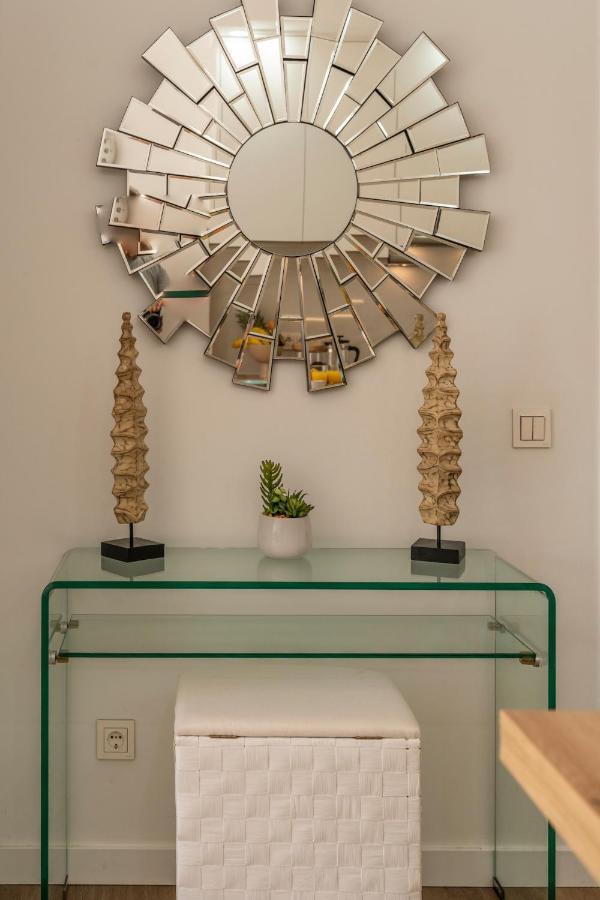 Modern Beach Apartment Romana Playa 723 In Marbella, Elviria ภายนอก รูปภาพ