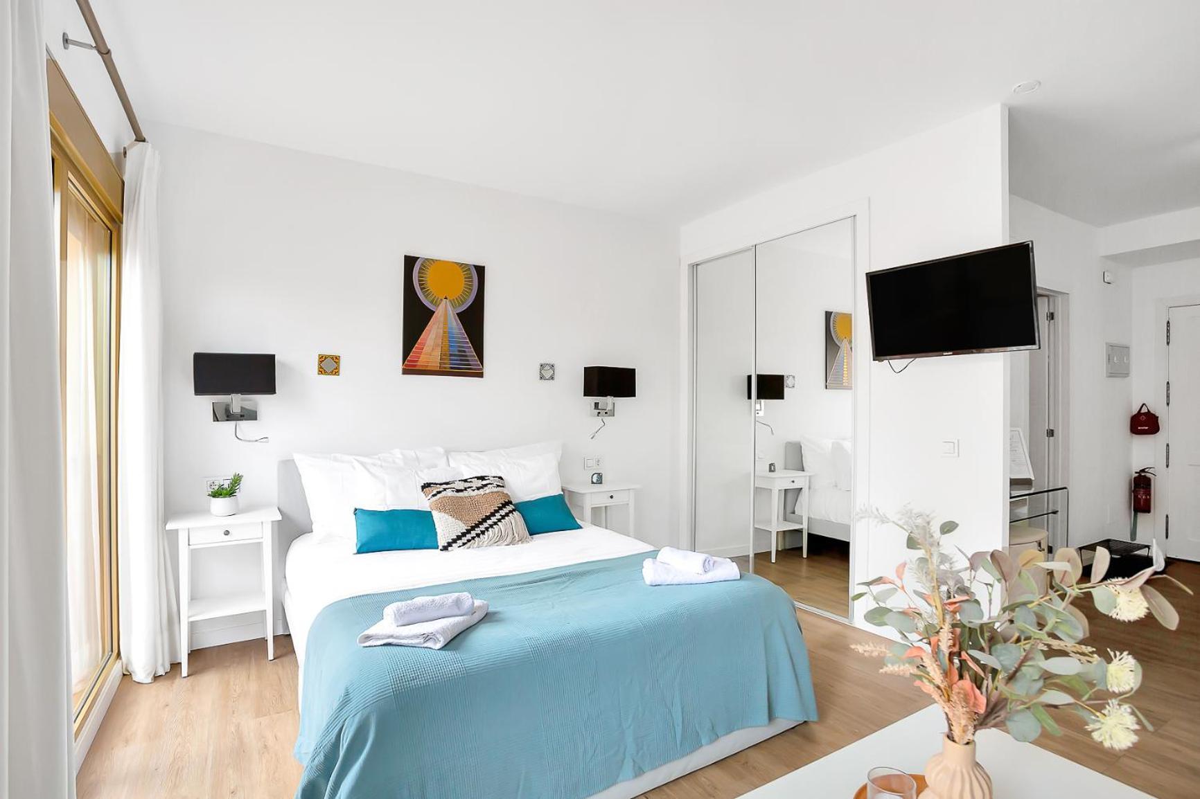 Modern Beach Apartment Romana Playa 723 In Marbella, Elviria ภายนอก รูปภาพ
