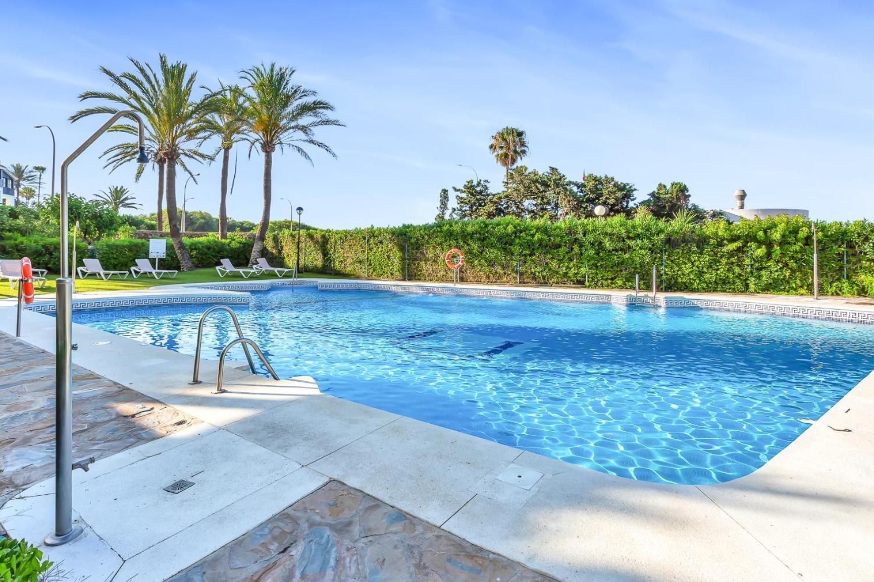 Modern Beach Apartment Romana Playa 723 In Marbella, Elviria ภายนอก รูปภาพ